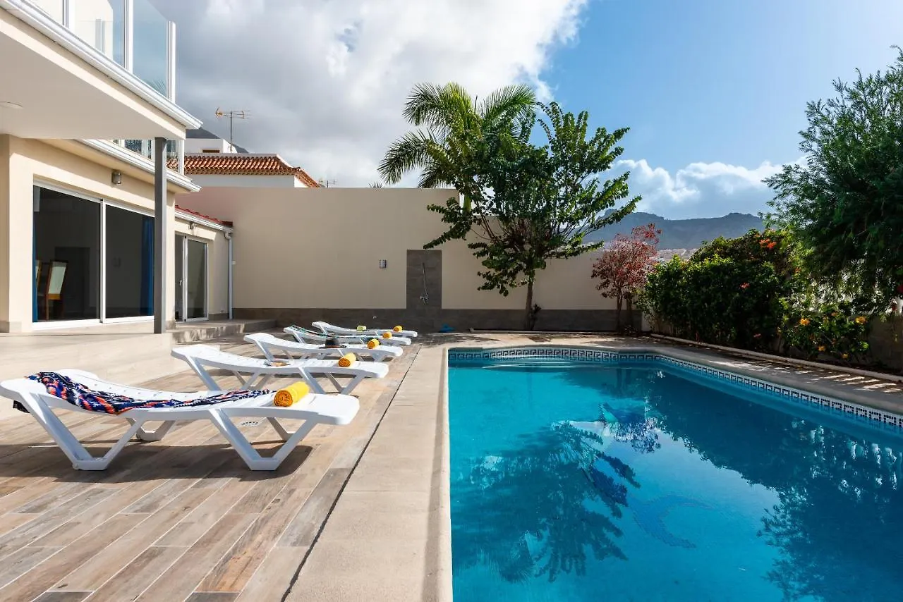 Amazing Villa Medina, Bbq Costa Adeje  0*, Costa Adeje (Tenerife)