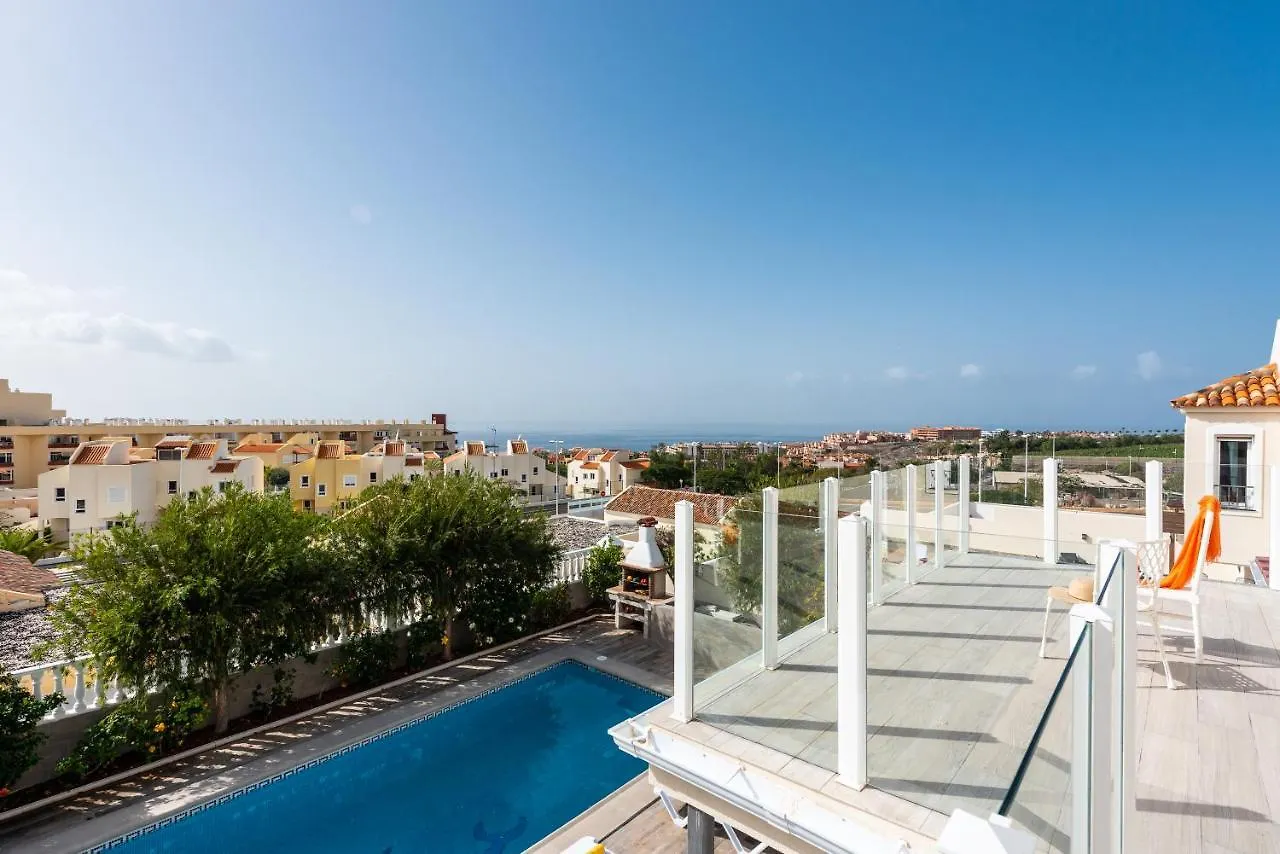 Amazing Villa Medina, Bbq Costa Adeje  0*, Costa Adeje (Tenerife)